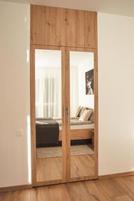5 Dream Apartment 5 Cu Parcare Privata ออราแด ภายนอก รูปภาพ